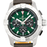 Product:Breitling Avenger B01 Chronograph 42 grün
